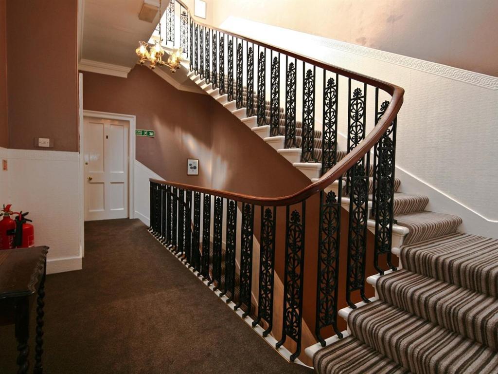 Halcyon House Hotel EDI Buitenkant foto