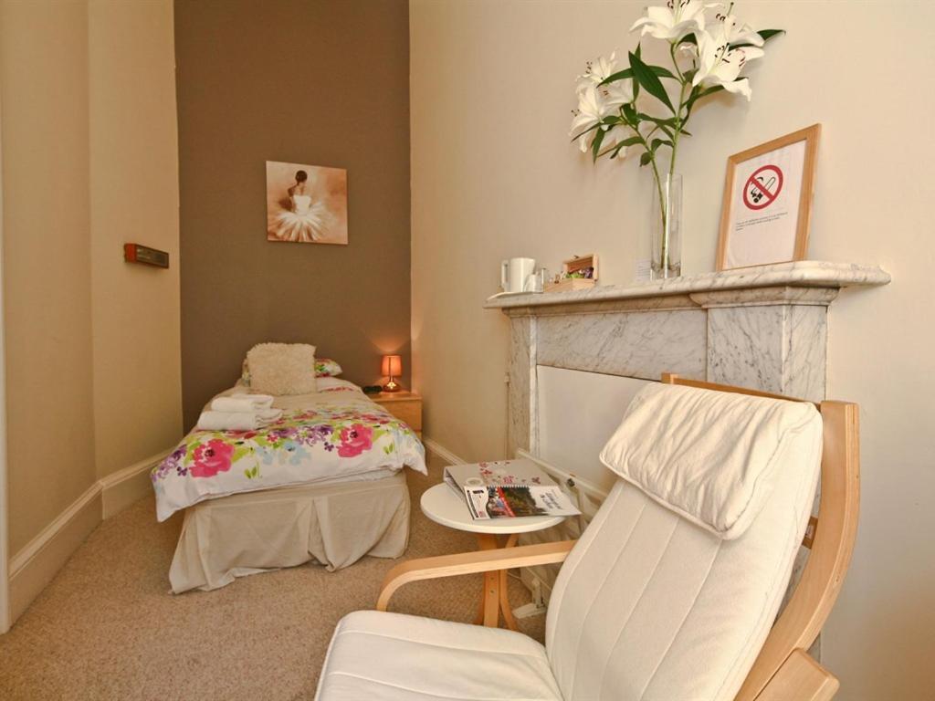 Halcyon House Hotel EDI Kamer foto